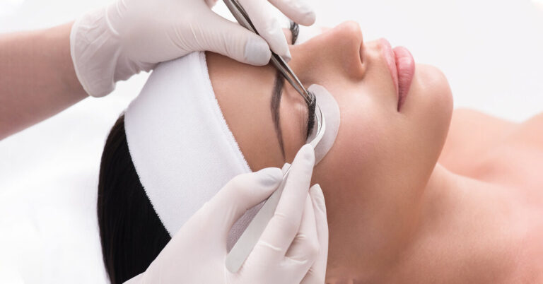 Curso Gratuito de Alongamento de Cílios ministrado pelo Pensar Cursos: Saiba mais sobre o curso