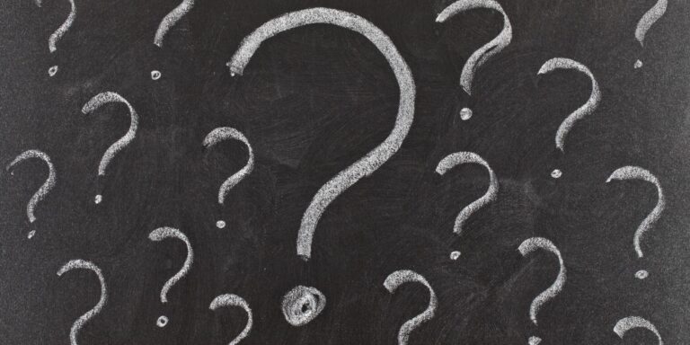 Vale a pena fazer cursos gratuitos? Um olhar completo sobre oportunidades e limitações