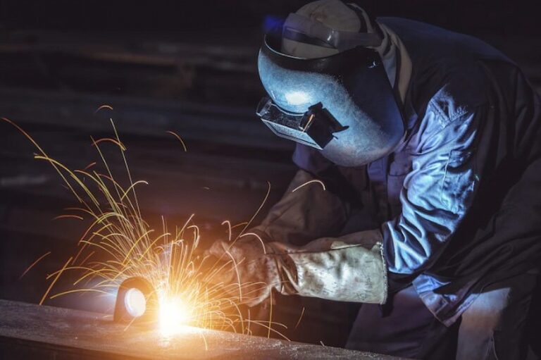 Onde Encontrar Cursos Gratuitos de Soldador?