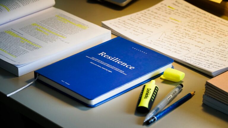Livros e materiais de estudo para gramática avançada de inglês