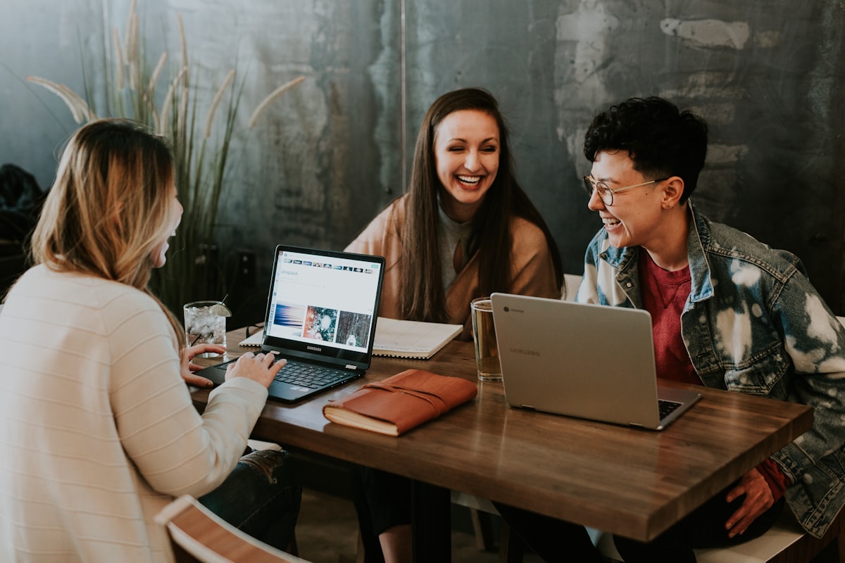 LinkedIn Learning oferece cursos gratuitos com certificado para o mercado de trabalho em 2026